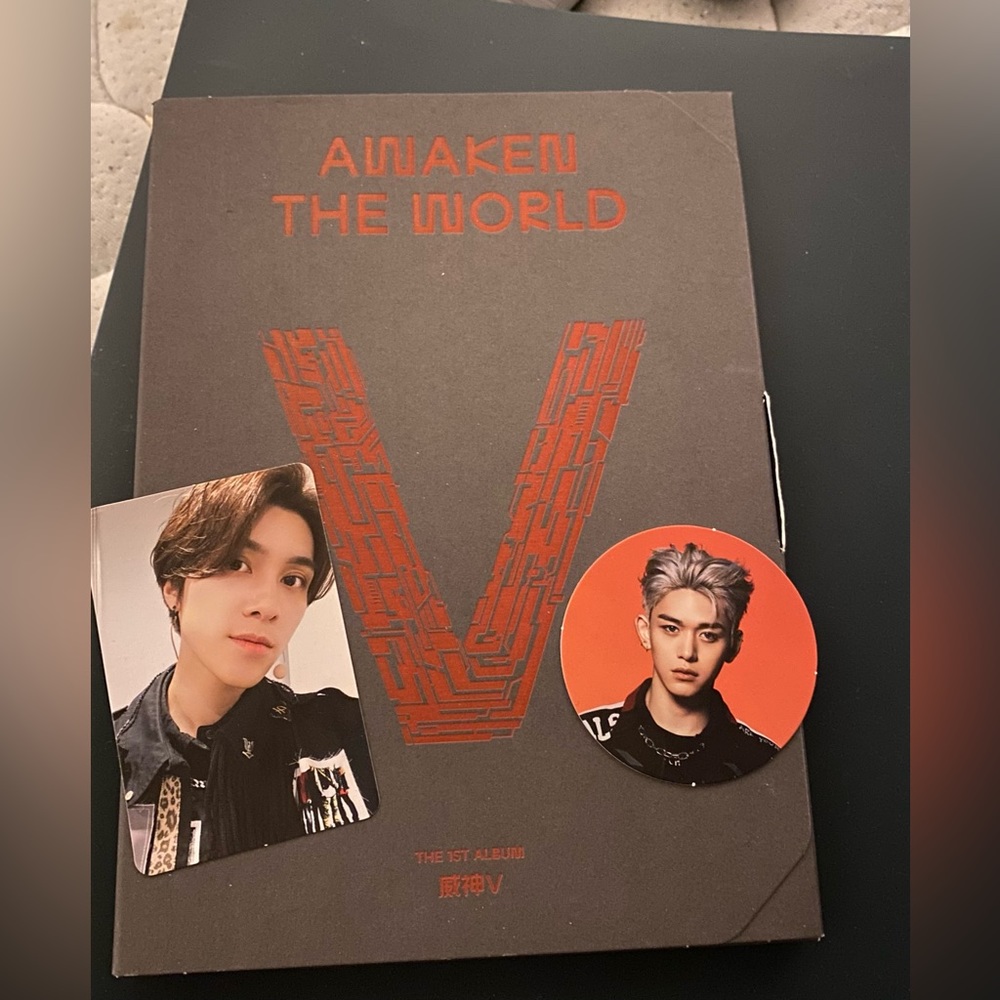 WayV kpop album with all inclusions